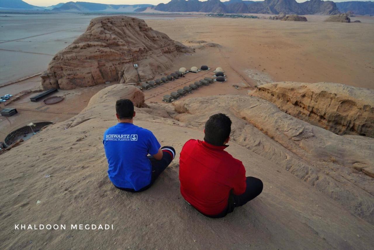 Oryx Camp Hotel Wadi Rum Exterior photo